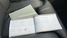 Volvo XC90 2.0 B5P [250] Ultra Dark 5dr AWD Geartronic Petrol Estate